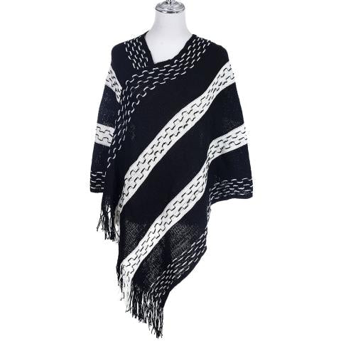 Black Diea Winter Poncho One Size