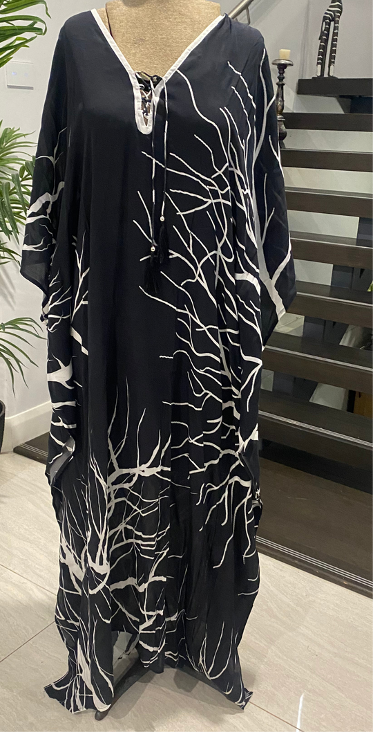 Black Willow Silk Luxurious Coco Bella kaftan 12-20