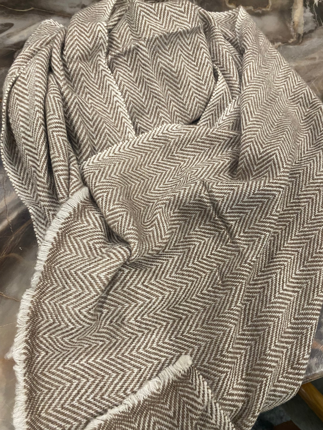 Julian Cashmere Unisex Muffler Scarf-Soft & Warm