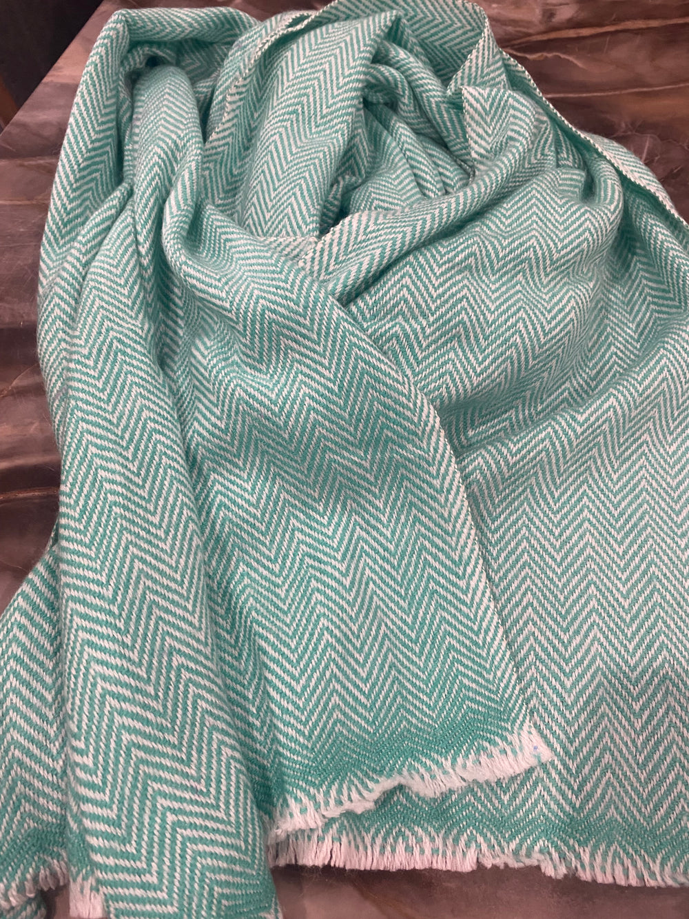 Julian Cashmere Unisex Muffler Scarf-Soft & Warm