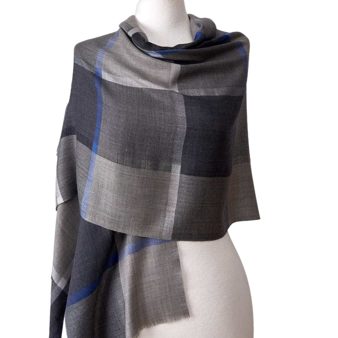 Grapite Unisex Cashmere Julian Scarf- Grey Black