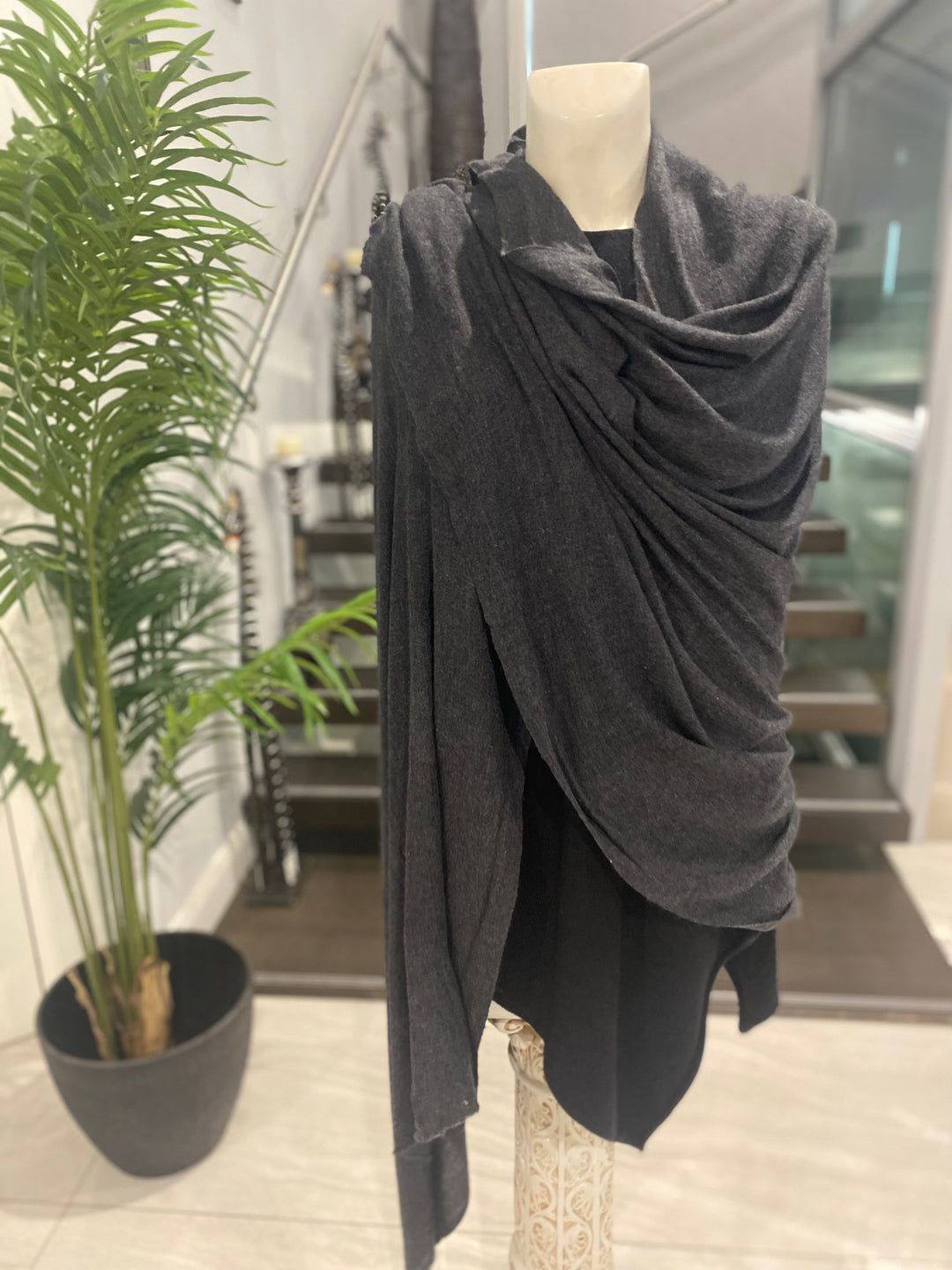 Charcoal Grey Julian Oversized Cashmere Hand Woven Travel Wrap