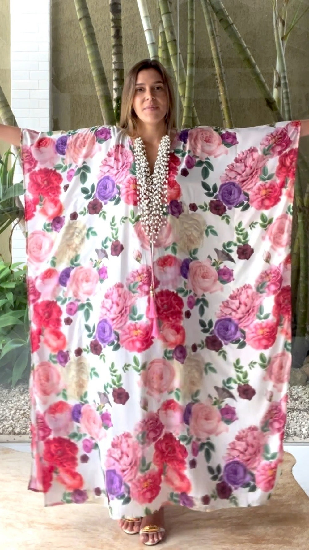 White floral Coco Bella kaftan 12-20