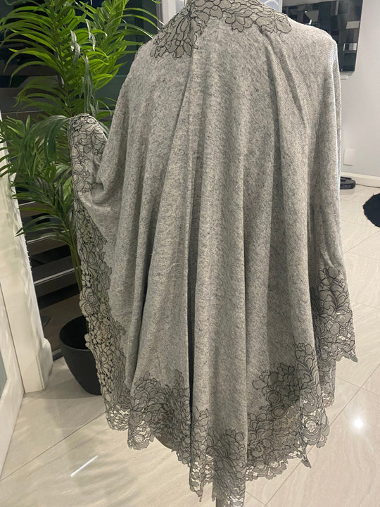 Grey Oversized Julian 100% Cashmere Knitted Cape Shawl with Lace