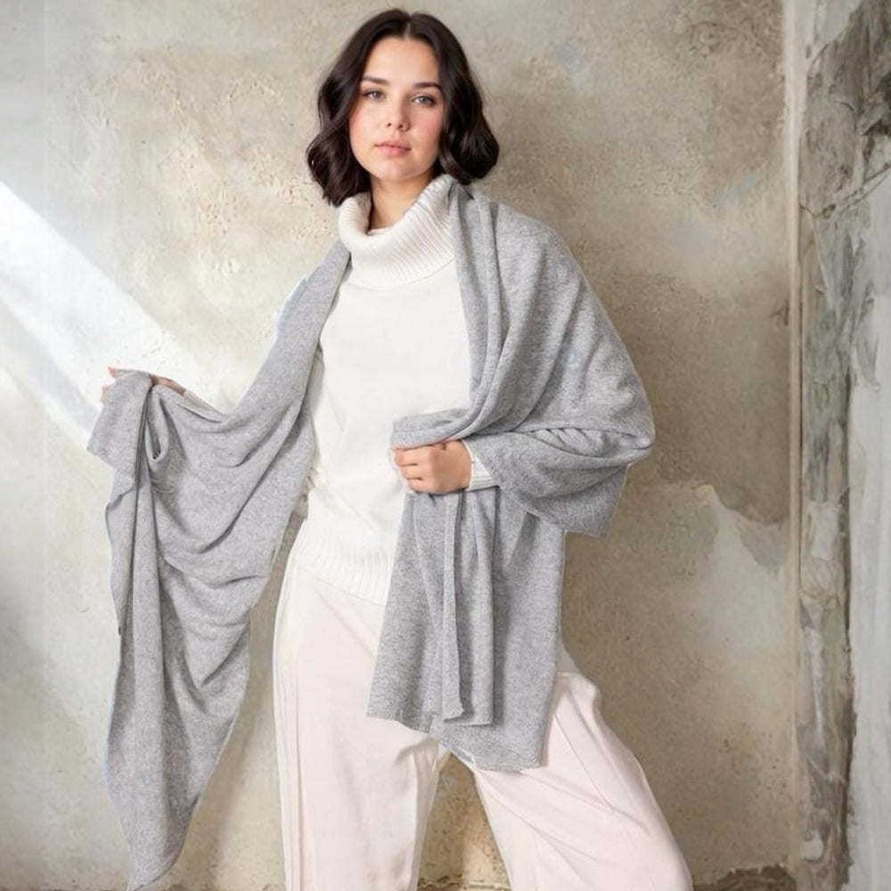 Light Grey Julian 100% Cashmere Knitted 2 Ply  Extra large Travel Wrap/Shawl