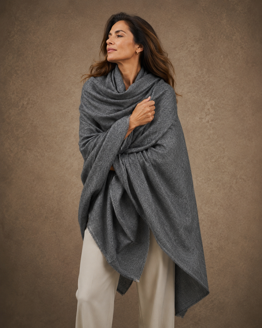 Julian Oversized handwoven pure cashmere scarf- Dark Grey