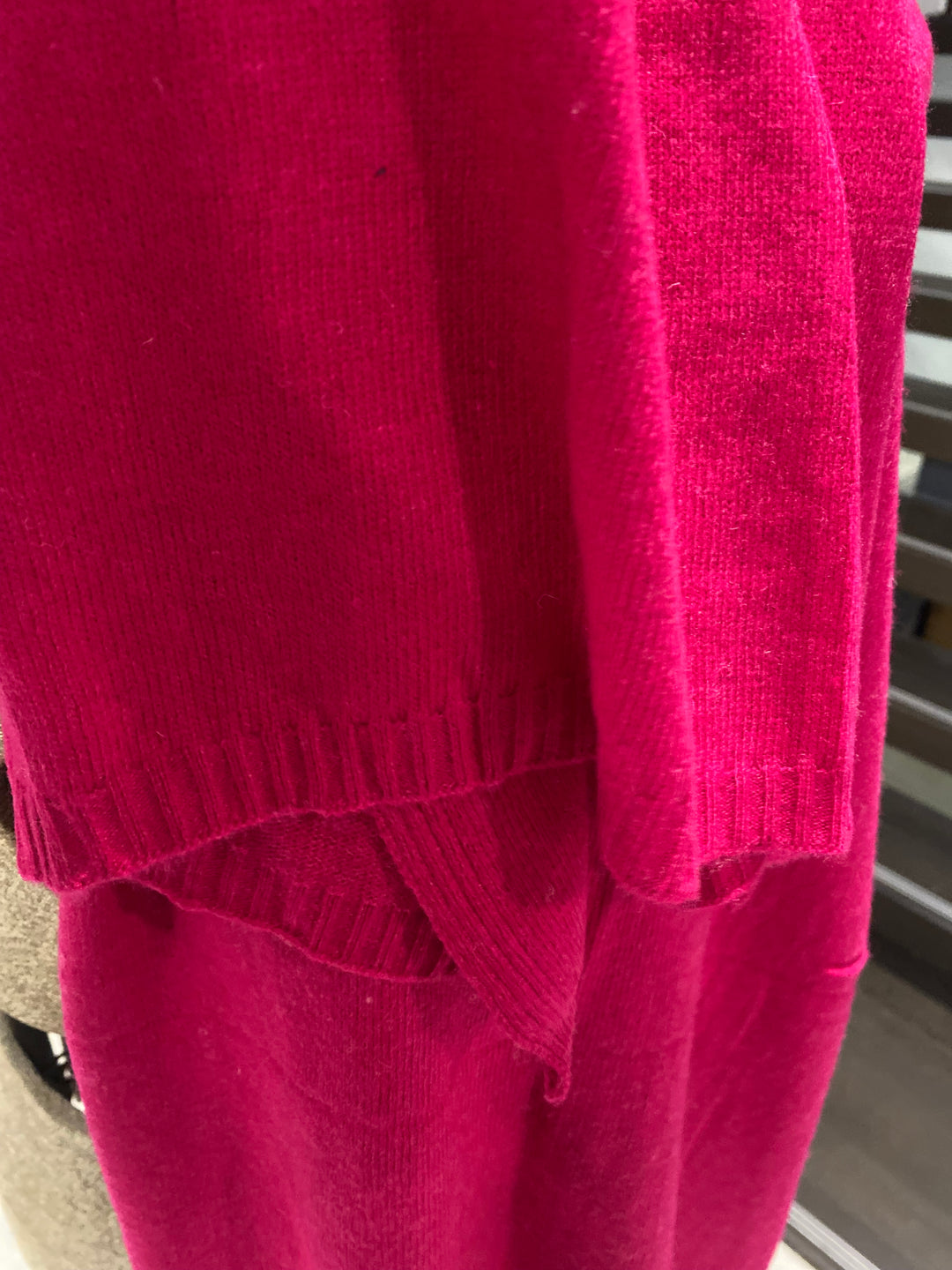 100% Cashmere 2 ply Knitted Julian Oversized Wrap -Fuchsia