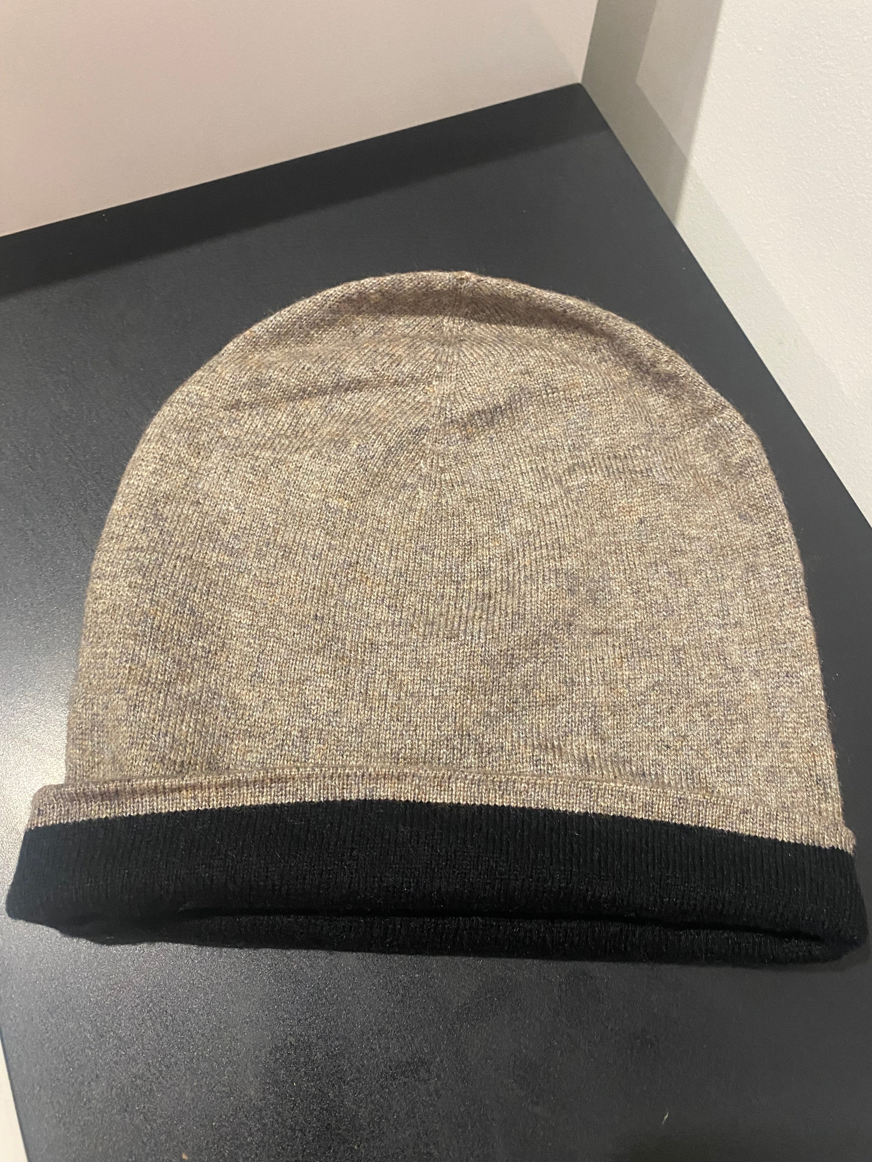 Julian Cashmere Reversible Beanie /Cap