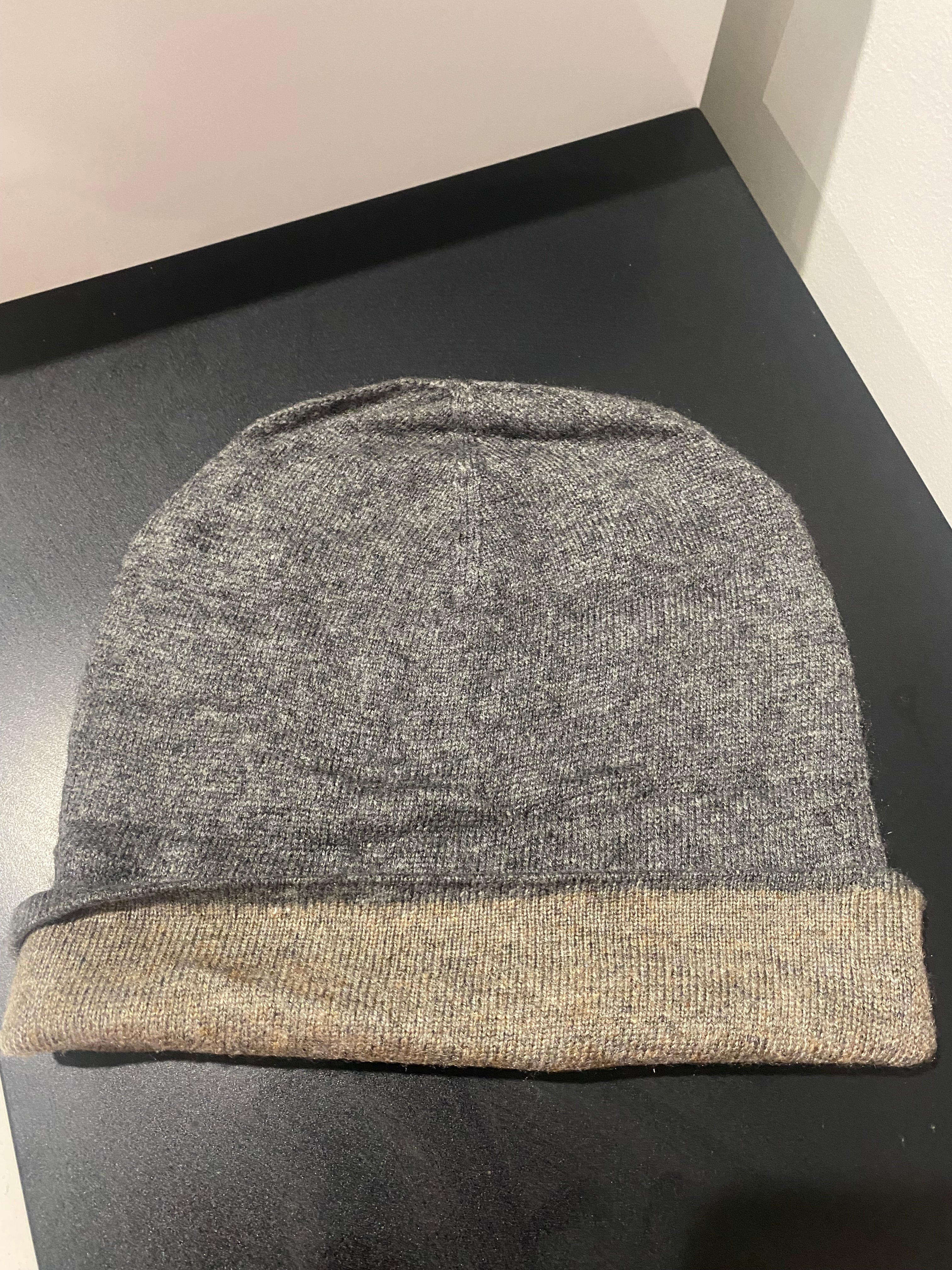 Julian Cashmere Reversible Beanie /Cap