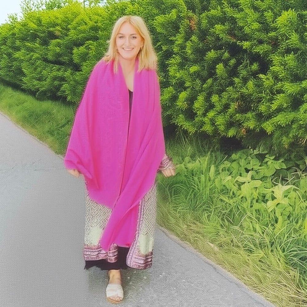 Fuchsia Julian Oversized handwoven pure cashmere scarf