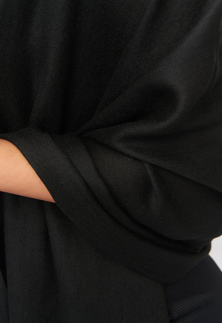 Black Julian 100% Ultra fine Pashmina cashmere oversized scarf/ wrap/ shawl