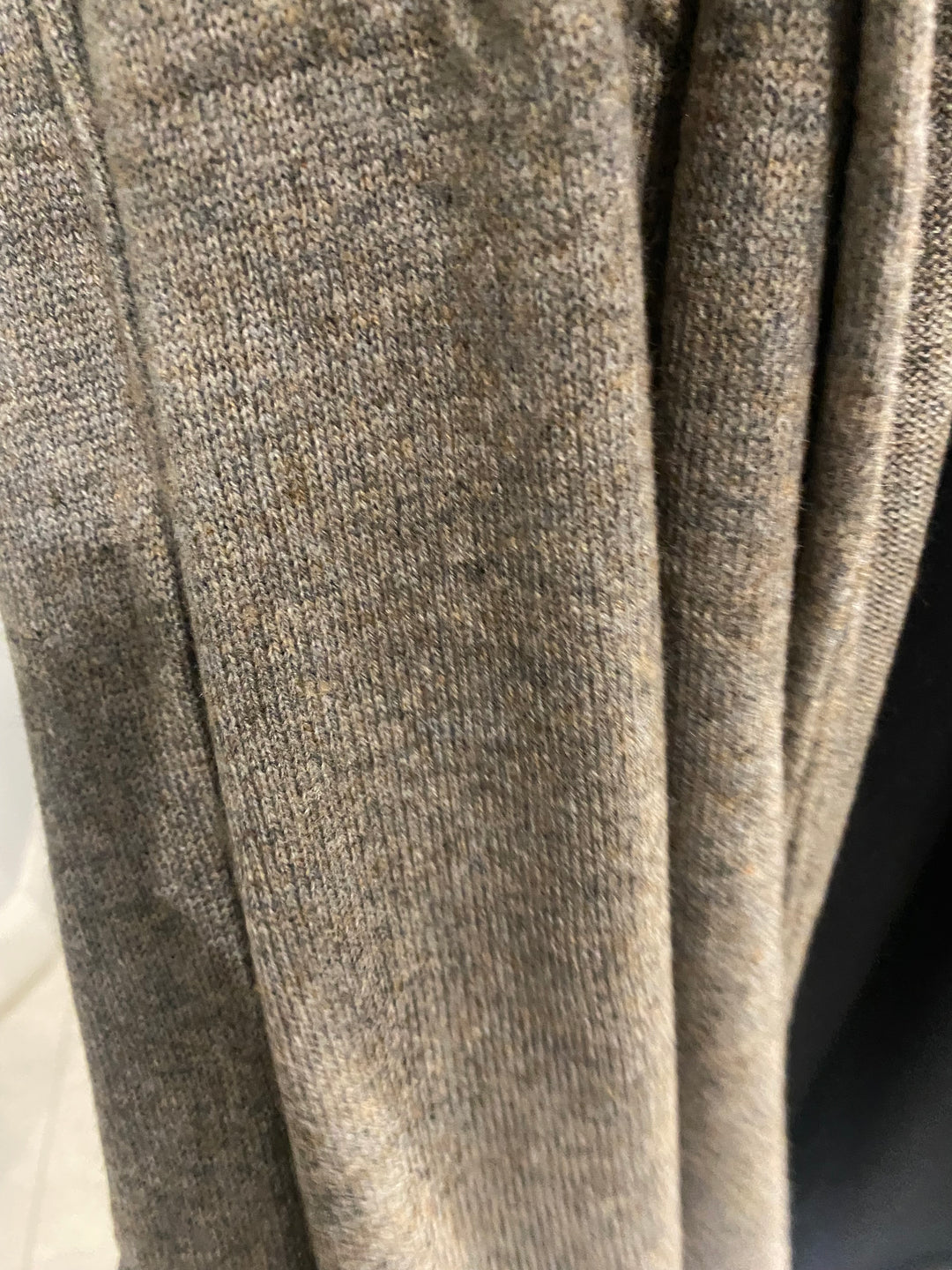 Grainy Taupe Julian 100% Knitted Cashmere Extra large Travel Wrap/Shawl