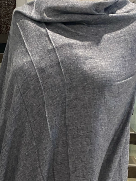 Julian Oversized handwoven pure cashmere scarf- Heather Grey
