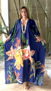 Coco Bella Milano’s Navy Blue kaftan 12-20