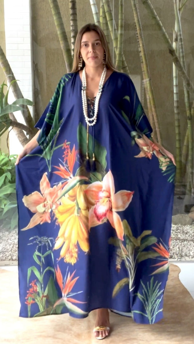 Coco Bella Milano’s Navy Blue kaftan 12-20