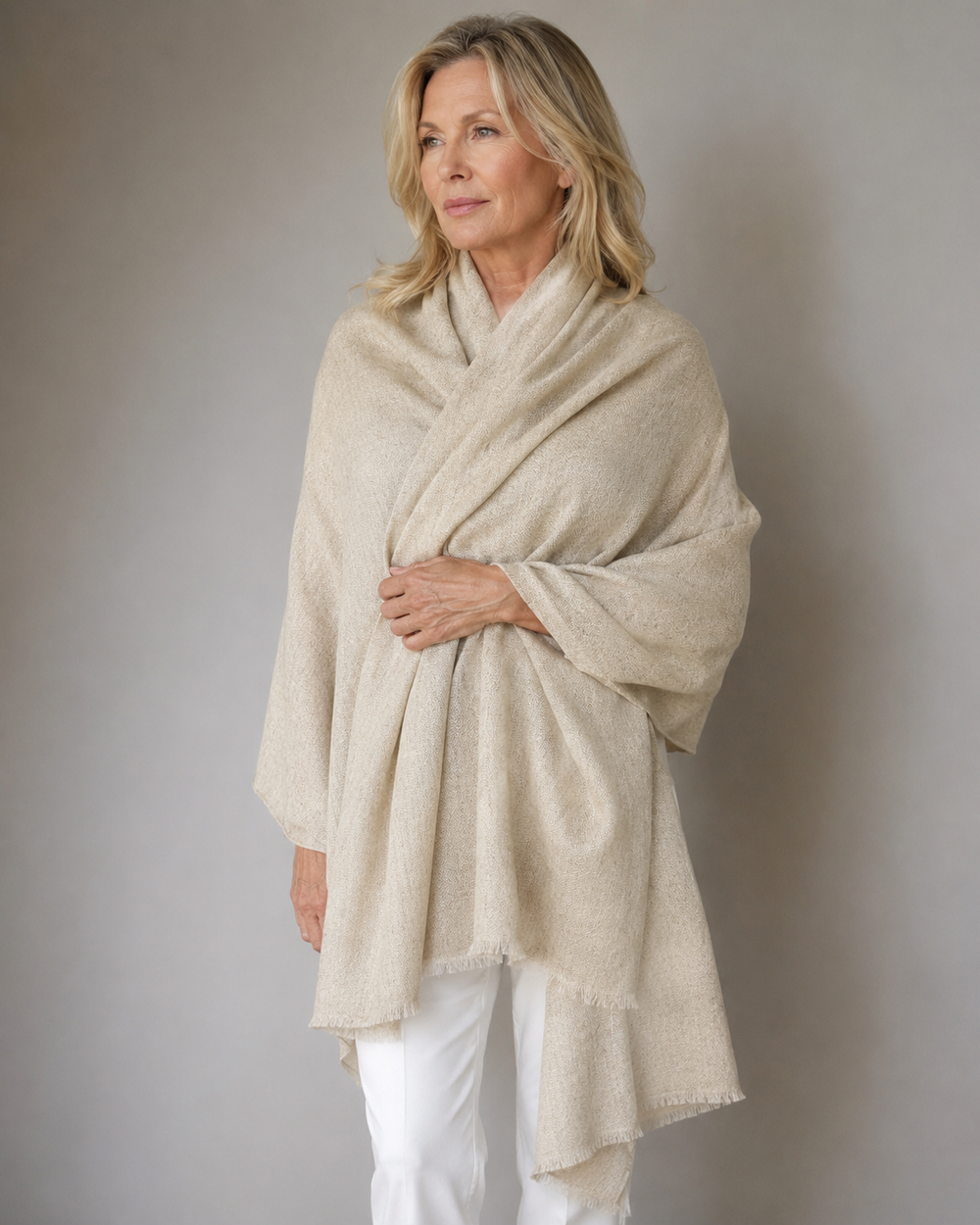 Julian Oversized handwoven pure cashmere scarf