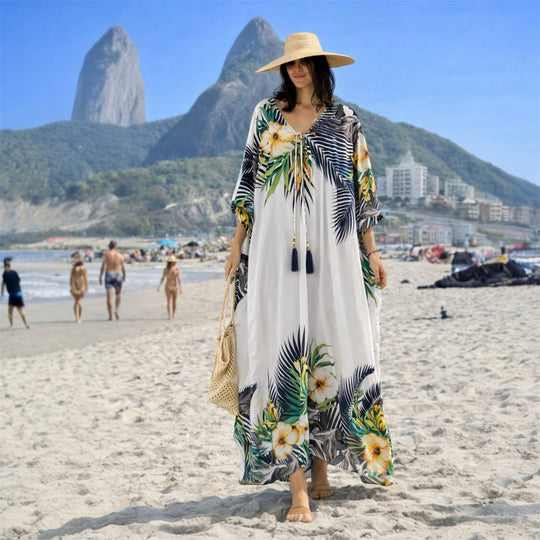 Coco Bella Milano’s Flora White Fern kaftan 12-20