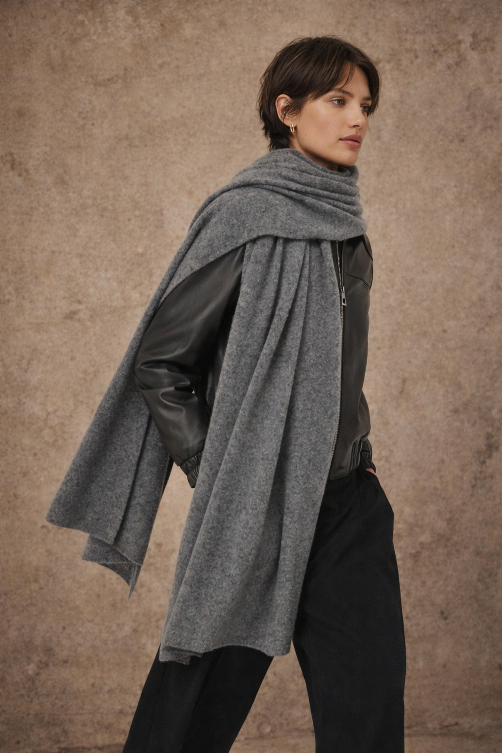 Julian 100% Knitted Cashmere Extra large Travel Wrap/Shawl-Charcoal Grey