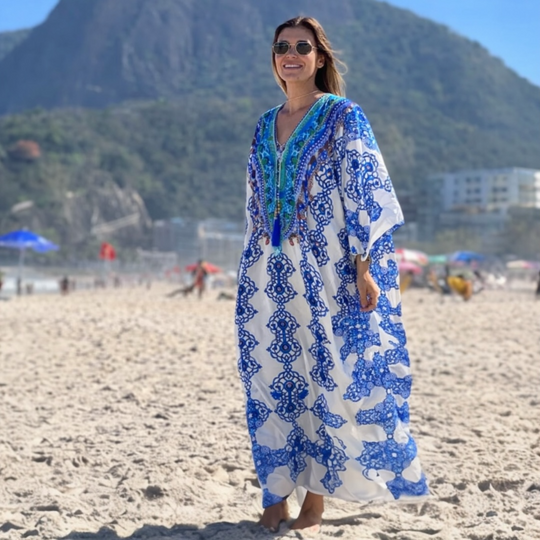 Coco Bella Milano’s White Blue kaftan 12-20