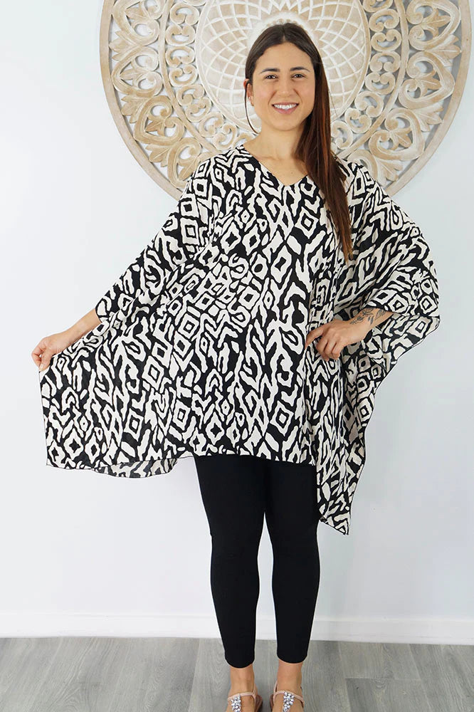 Maya Short Tunic Black n White