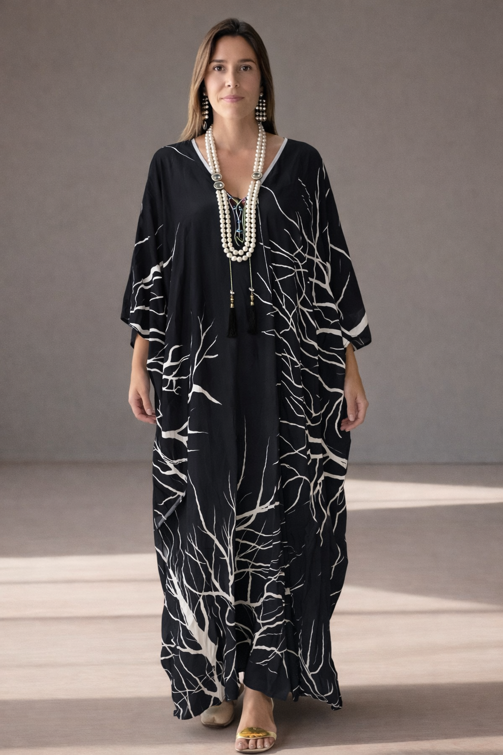 Black Willow Silk Luxurious Coco Bella kaftan 12-20