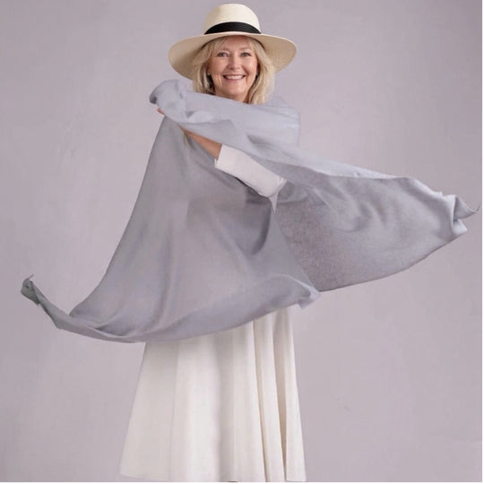 Julian 100% Ultra fine Pashmina cashmere oversized scarf/ wrap/ shawl-Grey