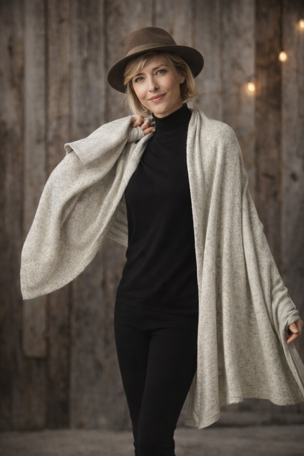 Ivory Grainy 100% Cashmere Knitted Julian Travel Wrap/ Scarf