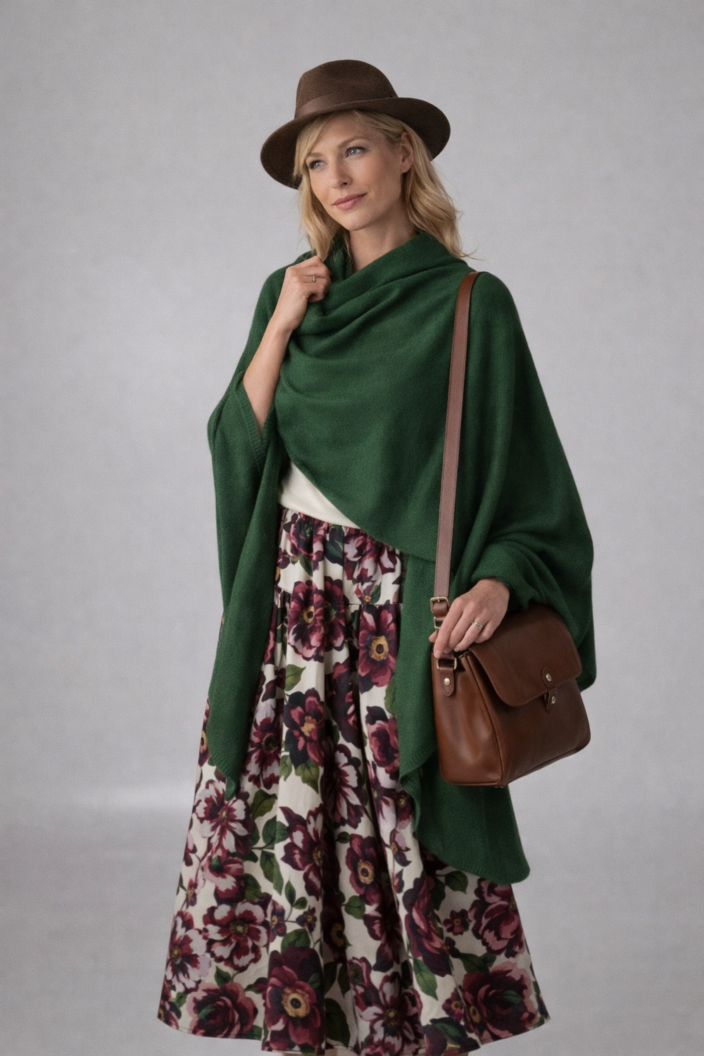 Green Julian Knitted Cashmere Extra large Travel Wrap