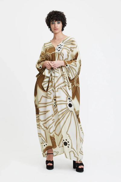 Bouquet Beauty: Women's Kaftan in Luxurious Floral Abstract