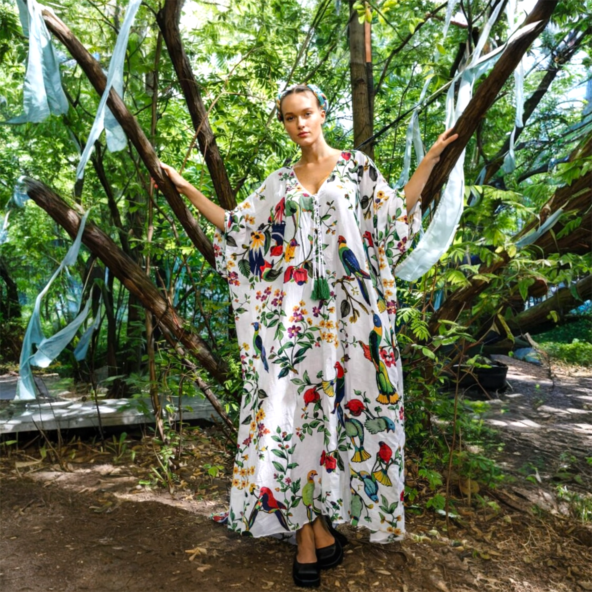 Coco Bella White Pari Luxe kaftan 12-20