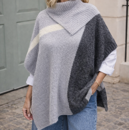 Abstract Knitted Maya Diea Tunic Poncho OFSA 12-22
