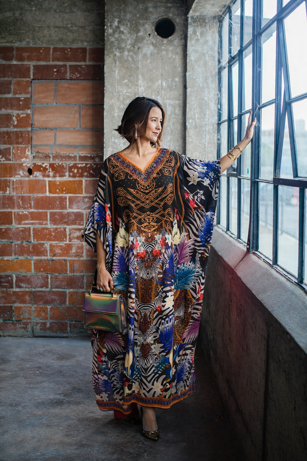 Black Maya Silk Mix Bling Kaftan.         Sizes Available AU 12-32