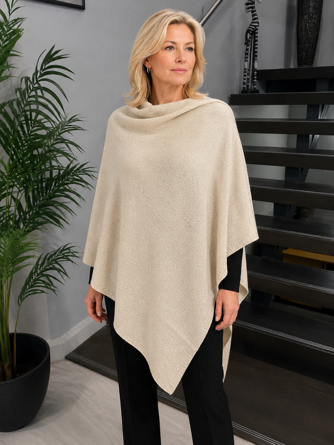 Julian Pure Cashmere Soft & Warm Poncho Size AU 8-18- More colours available