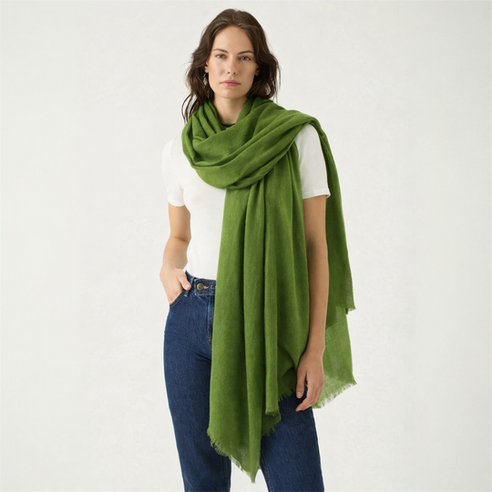 Julian Quartz 100% cashmere oversized scarf/ wrap/ shawl