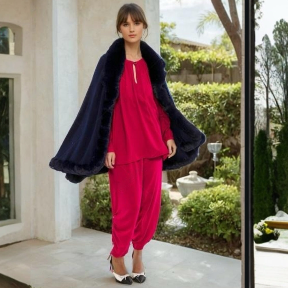 Diea  Luxurious Cape
