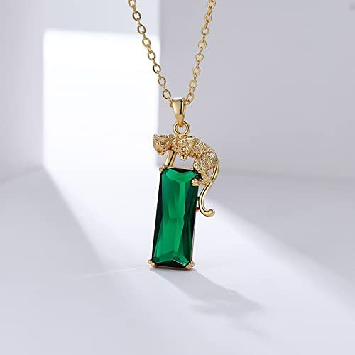 LUXURY EMERALD LEOPARD PENDANT NECKLACE